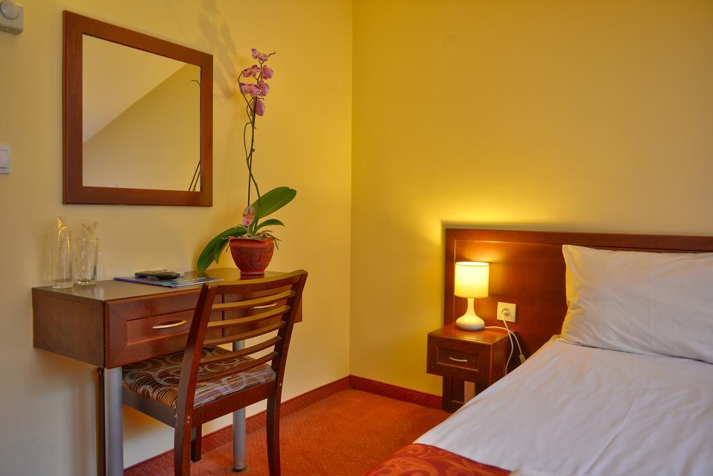 Balkan Hotel Chiflik Dış mekan fotoğraf